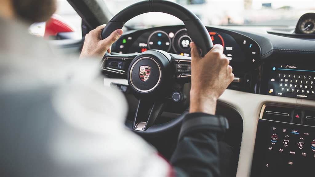 DriveMate 專業道路駕駛課程